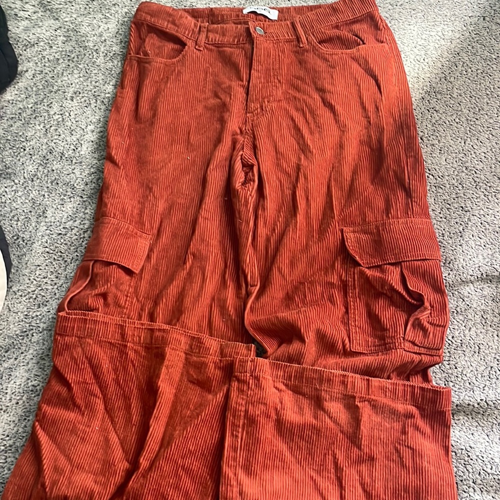 Corduroy mid rise bell bottom pants